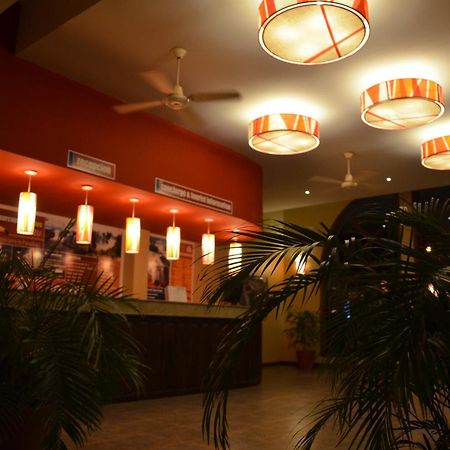 Marcopolo Suites Iguazu Пуерто-Іґуасу Екстер'єр фото