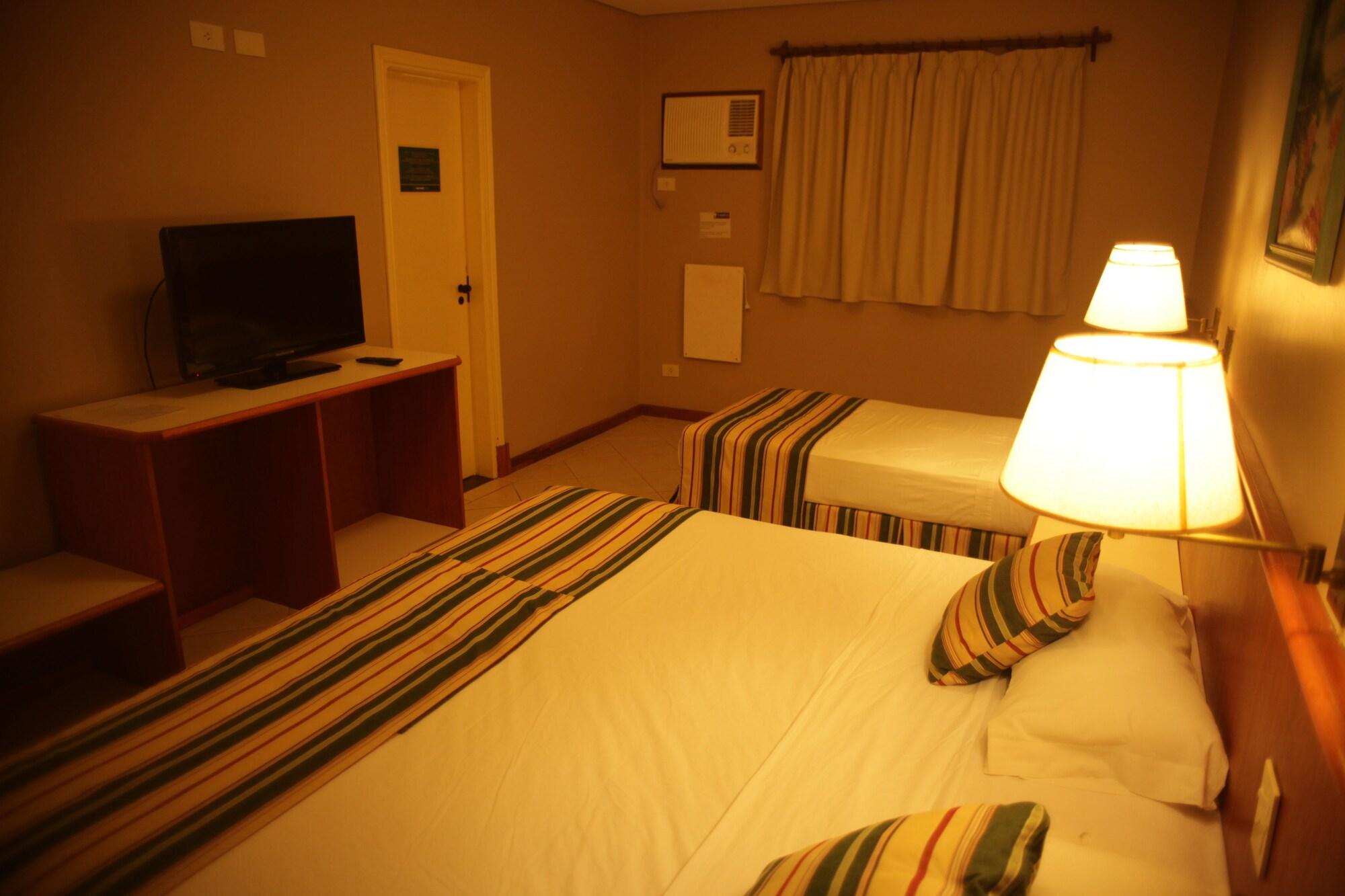 Marcopolo Suites Iguazu Пуерто-Іґуасу Екстер'єр фото