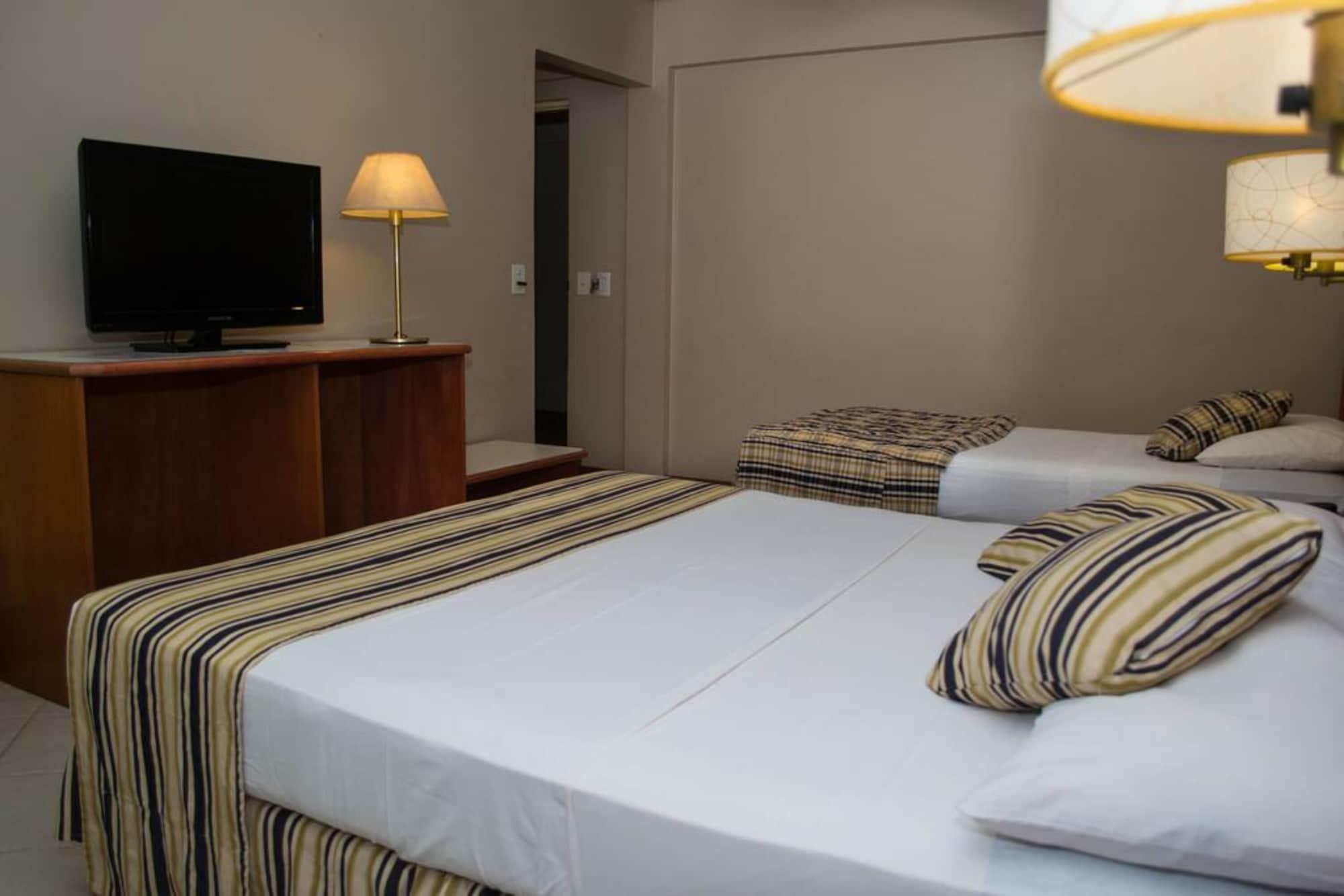 Marcopolo Suites Iguazu Пуерто-Іґуасу Екстер'єр фото