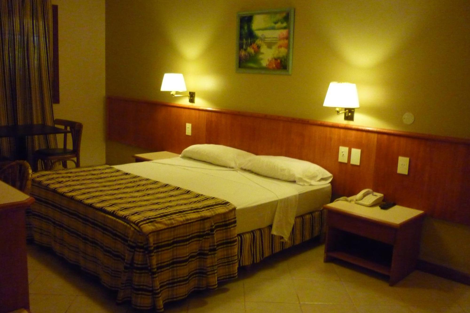 Marcopolo Suites Iguazu Пуерто-Іґуасу Екстер'єр фото