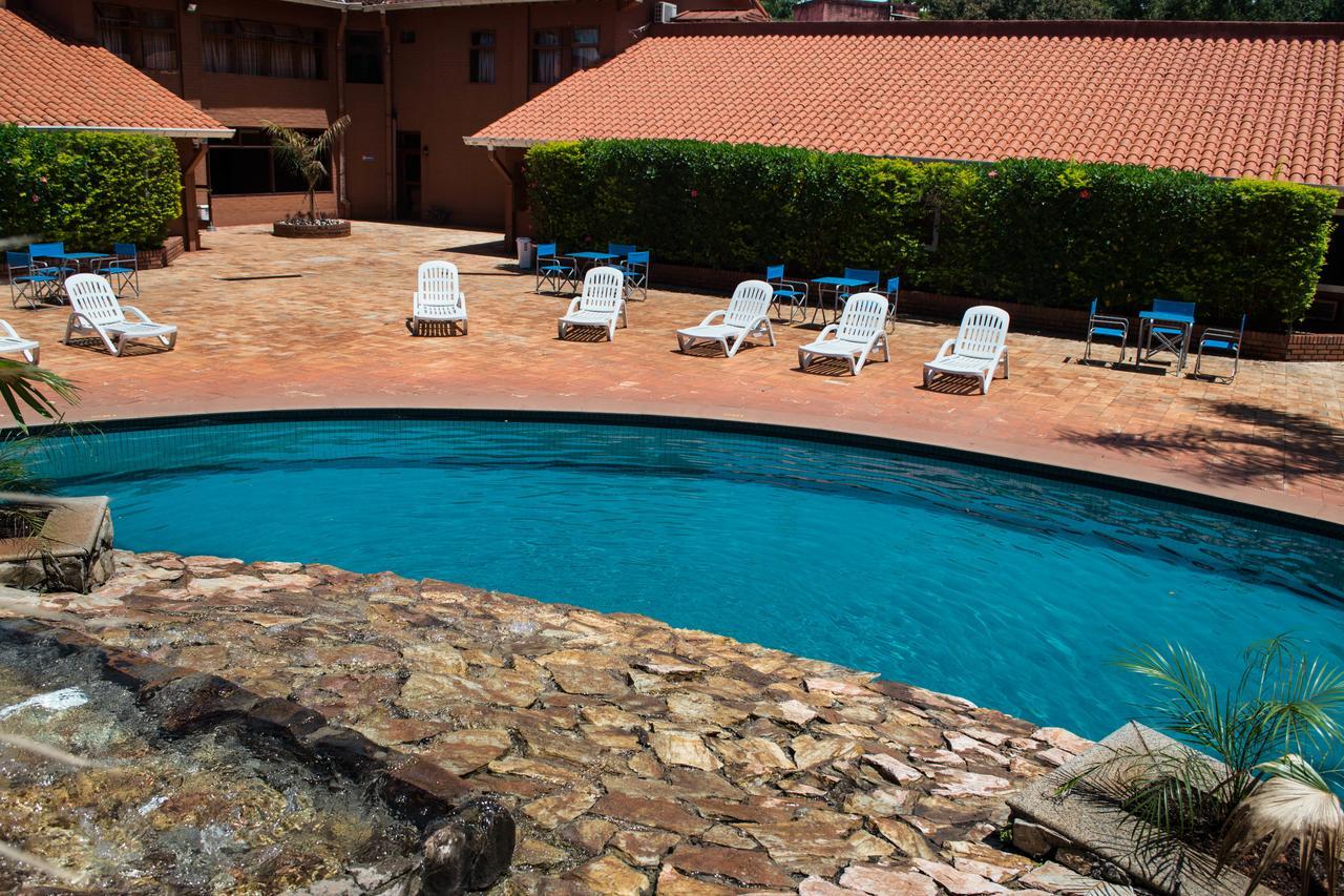 Marcopolo Suites Iguazu Пуерто-Іґуасу Екстер'єр фото